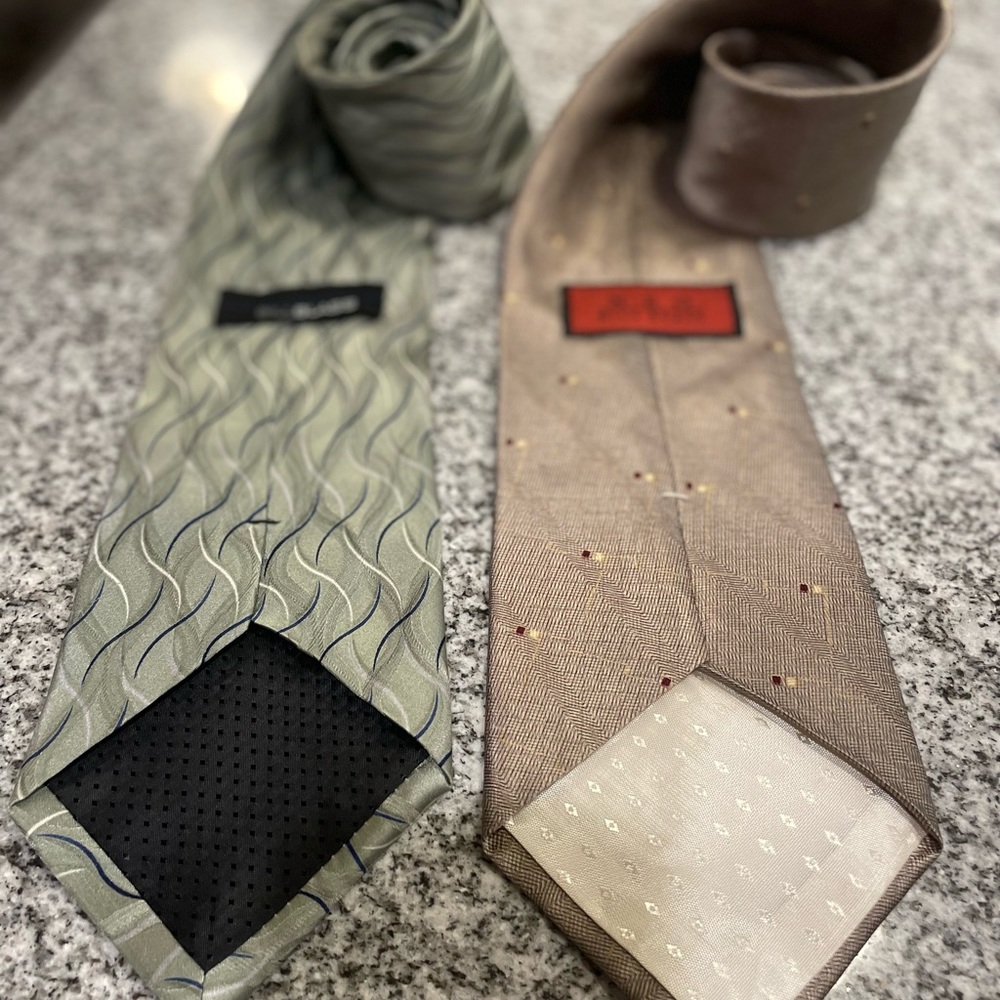 Bill Blass men’s neckties 100% silk 2pc bundle